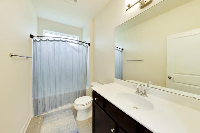 7884 Fredricksburg COURT, Bristol, WI 53104