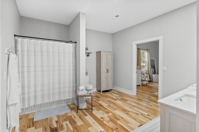 607 Old Columbia Rd, Unionville, TN 37180