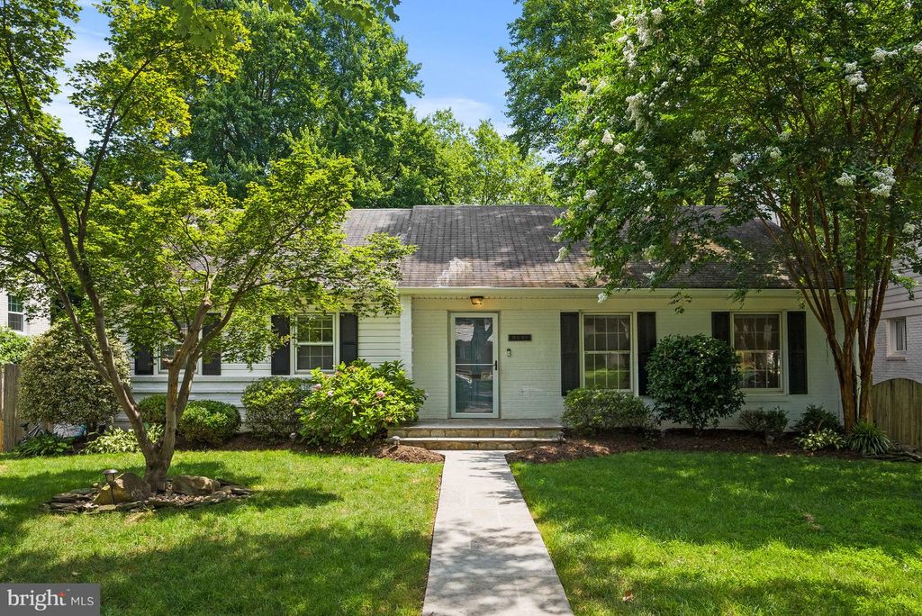 9601 WADSWORTH DR, Bethesda, MD 20817