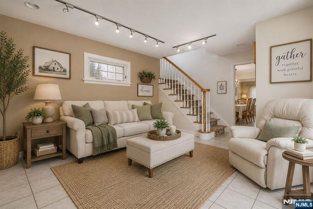 40 Catherine Court, Cedar Grove, NJ 07009