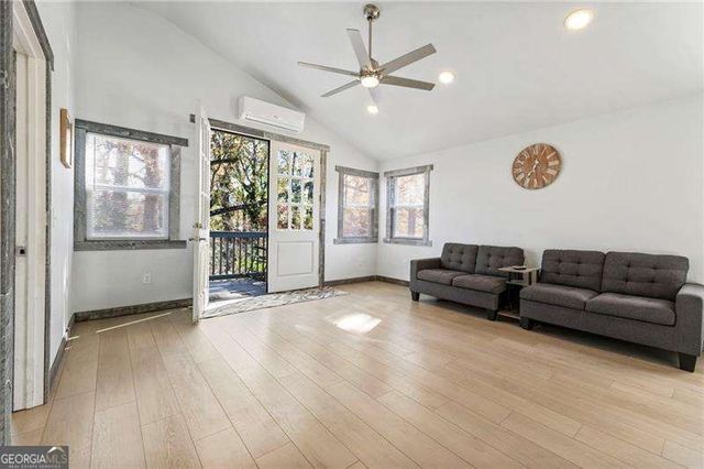 5211 Oakdale Road SE, Smyrna, GA 30082