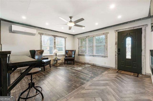 5211 Oakdale Road SE, Smyrna, GA 30082