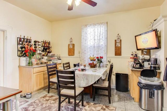 45924594 Mission Street, San Francisco, CA 94112