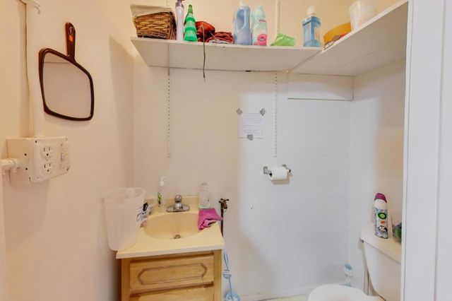 45924594 Mission Street, San Francisco, CA 94112