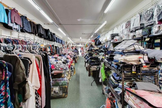 45924594 Mission Street, San Francisco, CA 94112