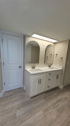 500 TREASURE ISLAND CAUSEWAY 106, Treasure Island, FL 33706