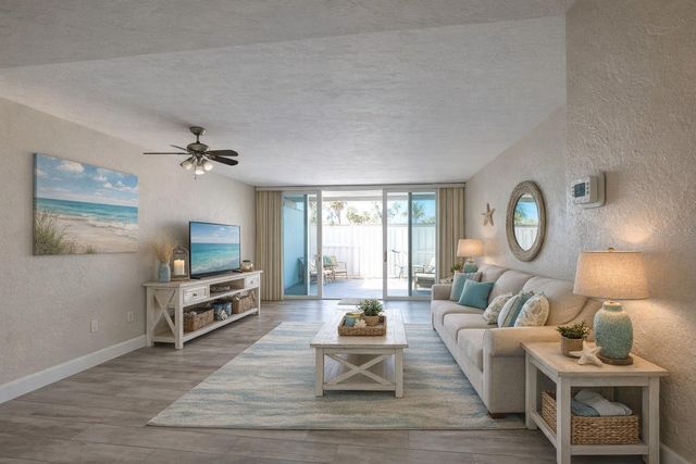 500 TREASURE ISLAND CAUSEWAY 106, Treasure Island, FL 33706