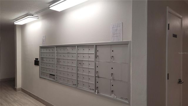 500 TREASURE ISLAND CAUSEWAY 106, Treasure Island, FL 33706