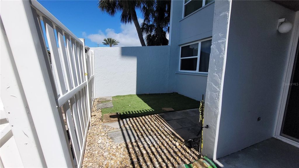 Image 37 of property listing at 500 TREASURE ISLAND CAUSEWAY 106, Treasure Island, FL 33706