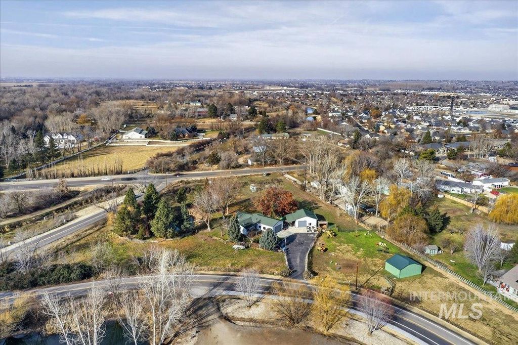 1015 S Main Street, Star, ID 83669 photo 23