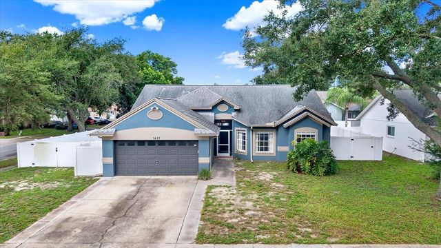 1427 BAY VIEW STREET, Tarpon Springs, FL 34689