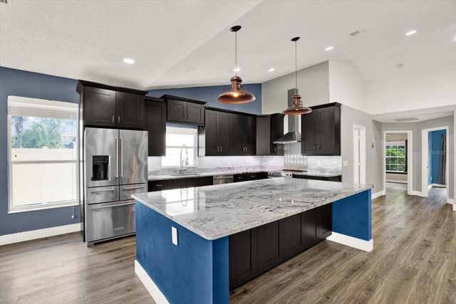 1427 BAY VIEW STREET, Tarpon Springs, FL 34689