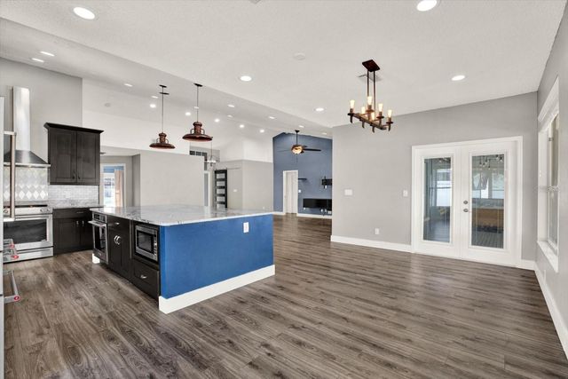 1427 BAY VIEW STREET, Tarpon Springs, FL 34689