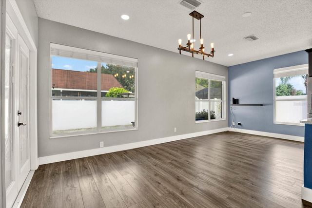 1427 BAY VIEW STREET, Tarpon Springs, FL 34689