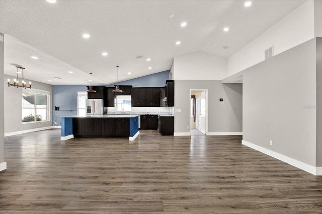 1427 BAY VIEW STREET, Tarpon Springs, FL 34689