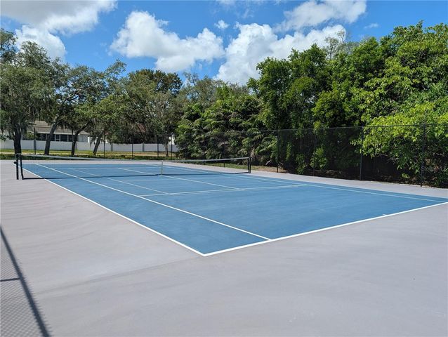 1427 BAY VIEW STREET, Tarpon Springs, FL 34689