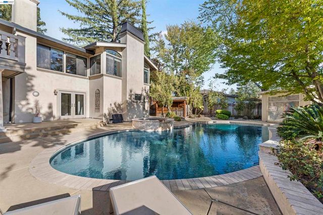 13 Kemp Court, Alamo, CA 94507