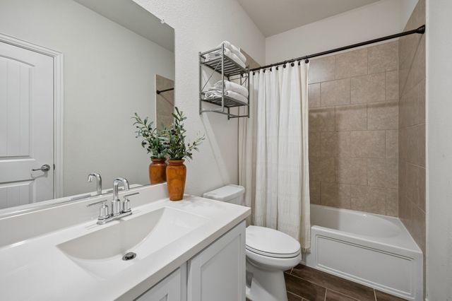 733 Mercy Street, Forney, TX 75126