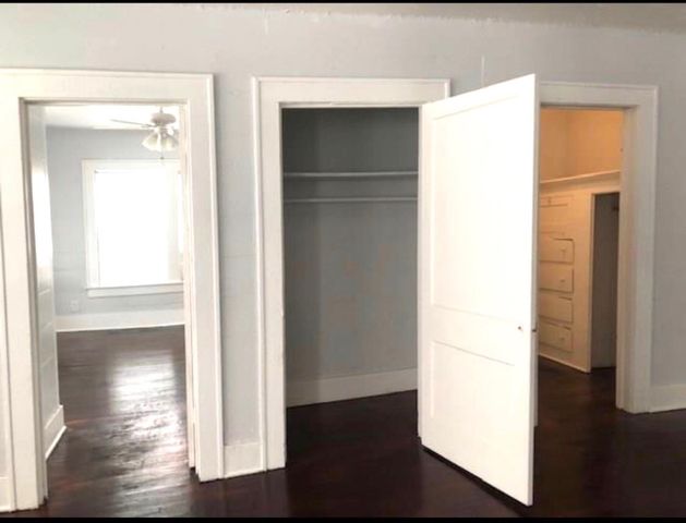 1658 W Main Street 1, Houston, TX 77006