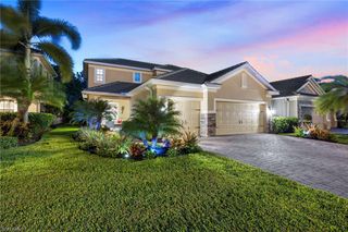 3675 Canopy CIR, Naples, FL 34120