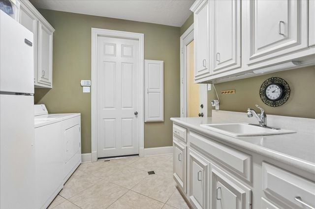 13606 Starlight Harbour Court, Houston, TX 77077