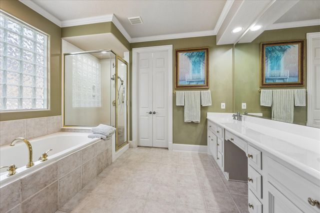 13606 Starlight Harbour Court, Houston, TX 77077