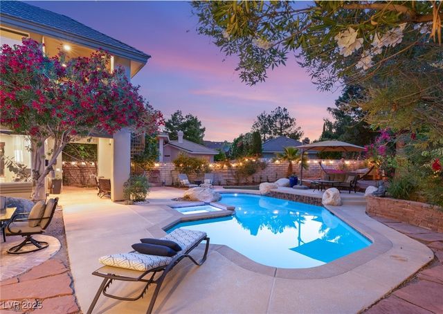 3004 ASTORIA PINES Circle, Las Vegas, NV 89107