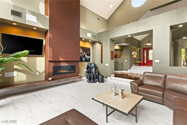 3004 ASTORIA PINES Circle, Las Vegas, NV 89107