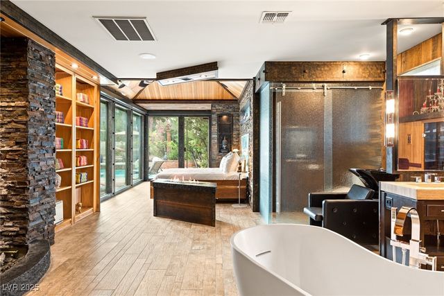 3004 ASTORIA PINES Circle, Las Vegas, NV 89107