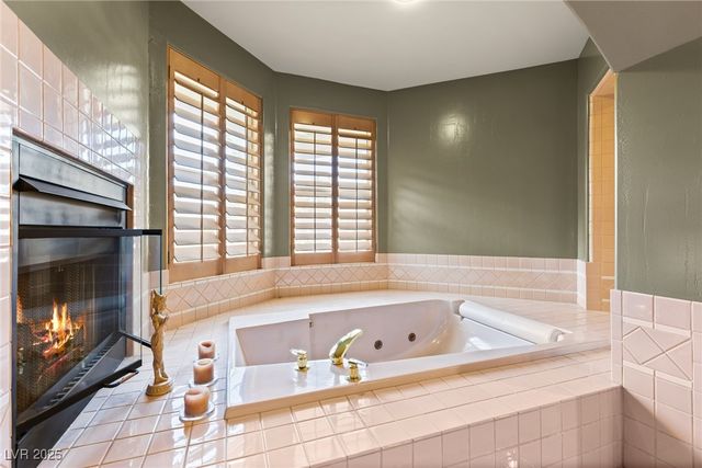 3004 ASTORIA PINES Circle, Las Vegas, NV 89107