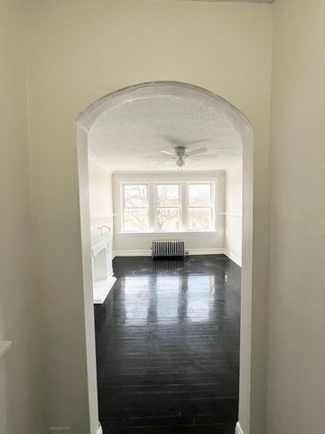 4134 W 24th Place E1, Chicago, IL 60623