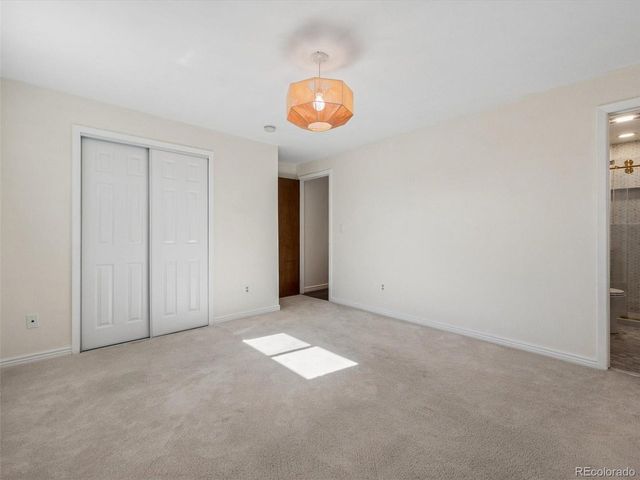 3278 S Wabash Ct, Denver, CO 80231