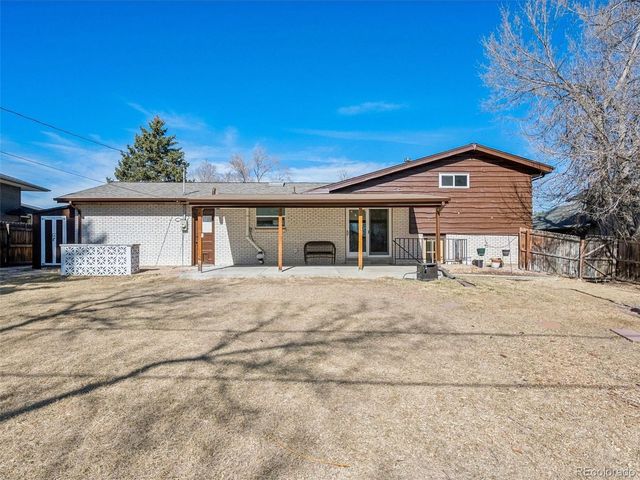 3278 S Wabash Ct, Denver, CO 80231