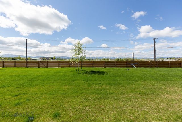 4394 Brookside Lane, Bozeman, MT 59718