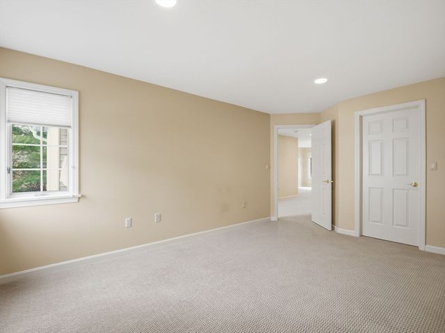 3901 Knightsbridge Close 3901, Worcester, MA 01609