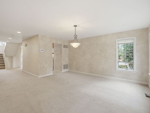 3901 Knightsbridge Close 3901, Worcester, MA 01609