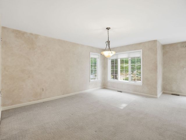 3901 Knightsbridge Close 3901, Worcester, MA 01609