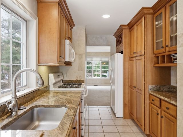 3901 Knightsbridge Close 3901, Worcester, MA 01609