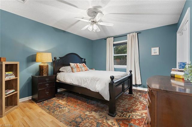 524 Rock Cliff Court, Winston-salem, NC 27104