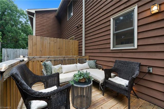 524 Rock Cliff Court, Winston-salem, NC 27104