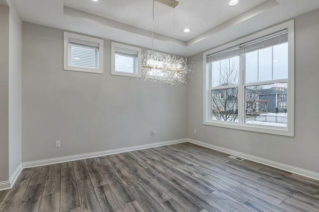 5073 Sandpebble Lane, Woodbury, MN 55129