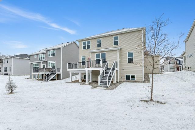 5073 Sandpebble Lane, Woodbury, MN 55129