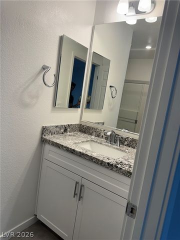 6118 Garden Oasis Street, Las Vegas, NV 89148
