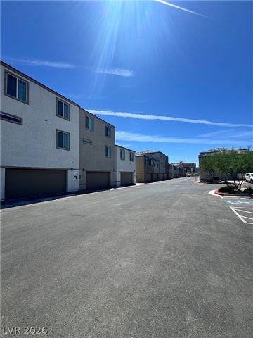 6118 Garden Oasis Street, Las Vegas, NV 89148