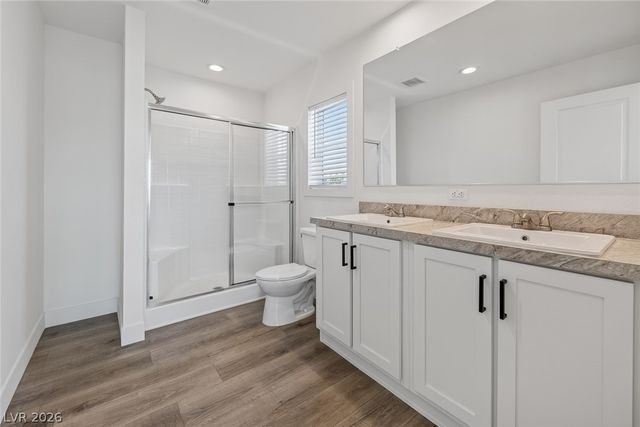 3310 Jewel Cave Drive, Las Vegas, NV 89122