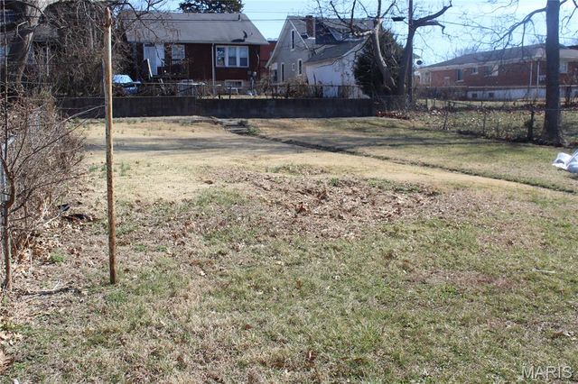 1290 Purcell Avenue, Pagedale, MO 63133
