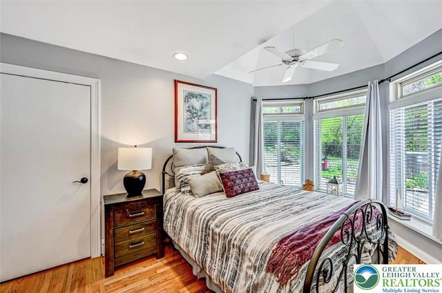 1284 Burger Hollow Road, Chestnuthill Twp, PA 18330