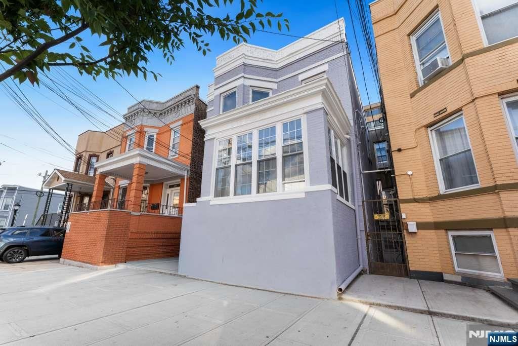 243 46th Street, Union City, NJ 07087