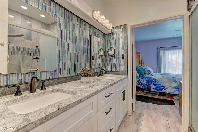 6201 East Lake Mead Boulevard 175, Las Vegas, NV 89156