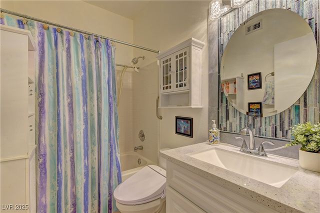 6201 East Lake Mead Boulevard 175, Las Vegas, NV 89156